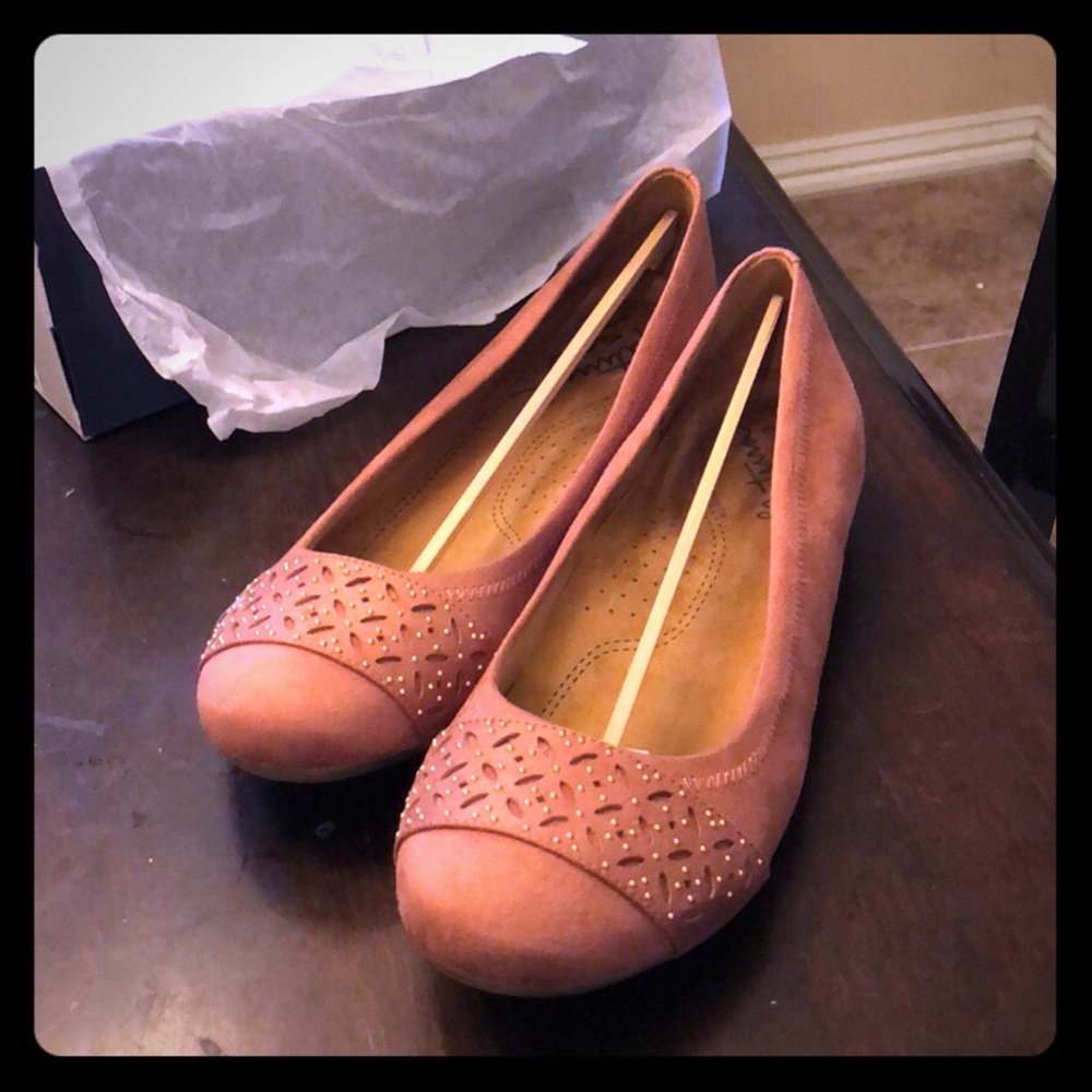 Size 11 Women’s flats
